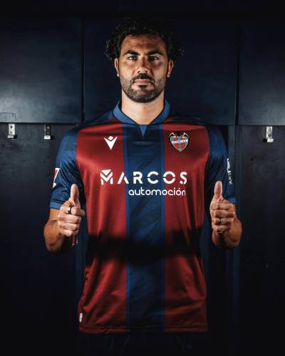 levante_24_25_macron_home_kit_c.jpg