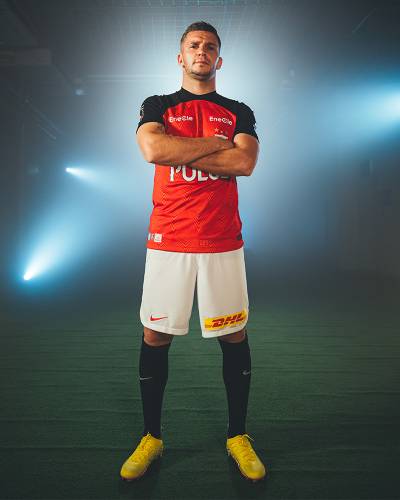 urawa_red_diamonds_2023_home_kit_g.jpeg