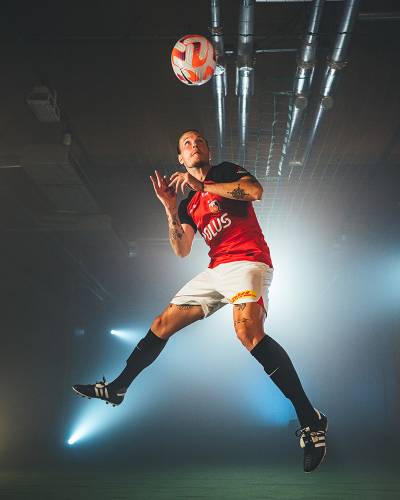 urawa_red_diamonds_2023_home_kit_h.jpeg