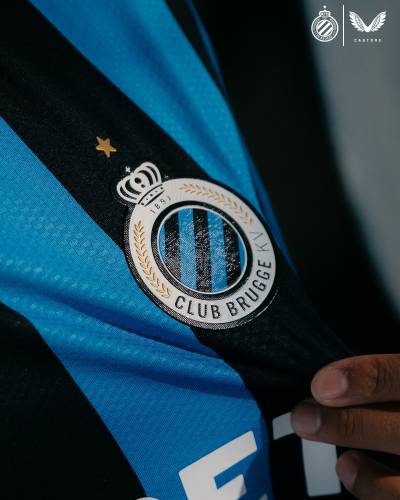 club_brugge_24_25_castore_home_kit_d.jpg