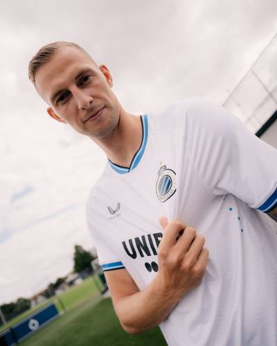 club_brugge_24_25_castore_away_kit_c.jpg