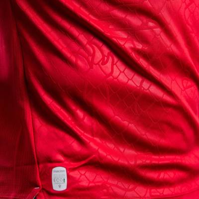 wrexham_24_25_macron_home_kit_f.jpg