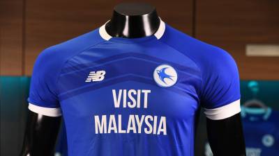 cardiff_city_24_25_new_balance_home_kit_b.jpg