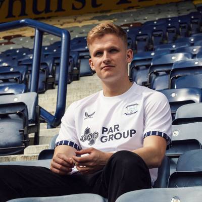 preston_north_end_24_25_castore_home_kit_c.jpg