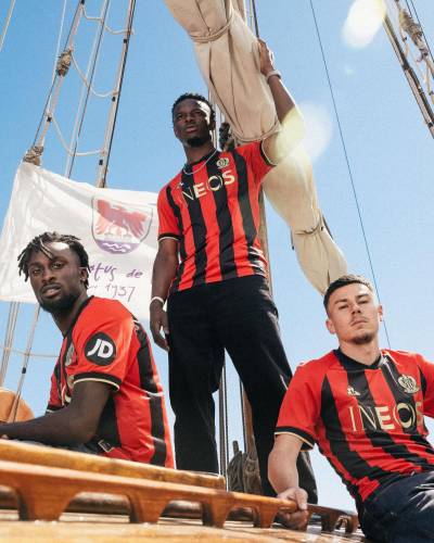 ogc_nice_24_25_le_coq_sportif_home_kit_a.jpg