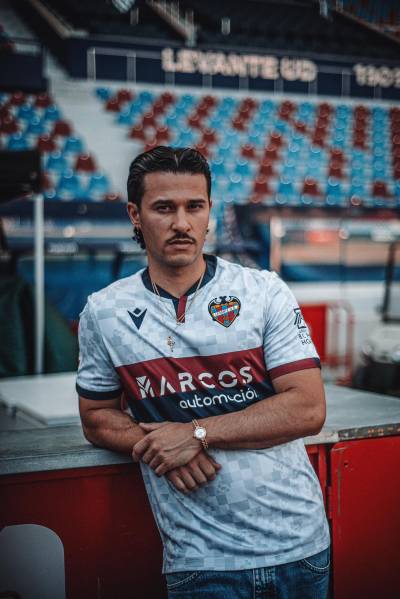 levante_ud_24_25_macron_third_kit_a.jpg