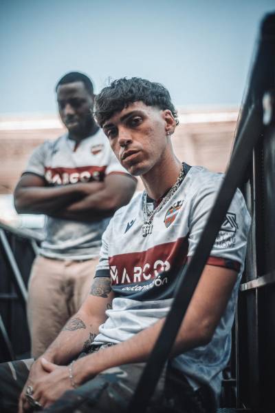 levante_ud_24_25_macron_third_kit_b.jpg