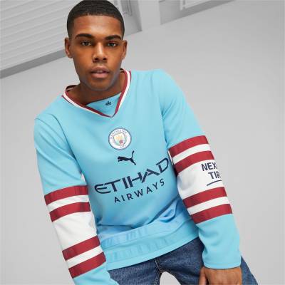 manchester_city_oversized_winter_jersey_a.jpg