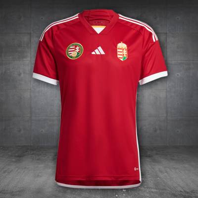 hungary_2022_home_kit_1.jpg