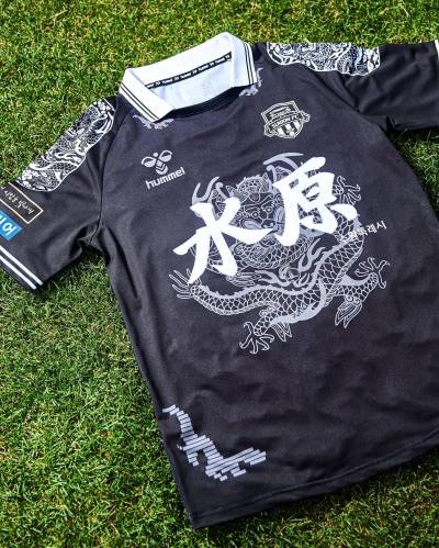 suwon_fc_kt_wiz_2024_hummel_special_edition_shirt_e.jpg
