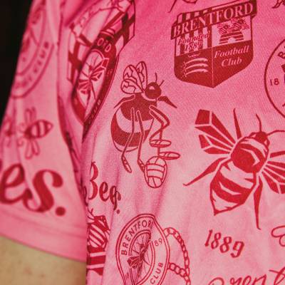 umbro_brentford_fc_how_deep_is_your_love_shirt_pink_4.jpg