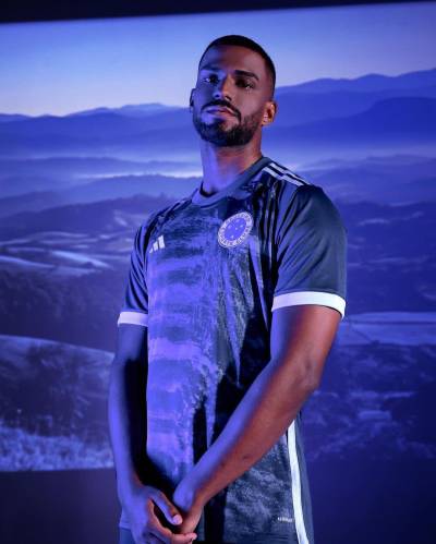 cruzeiro_24_25_adidas_third_kit_b.jpg