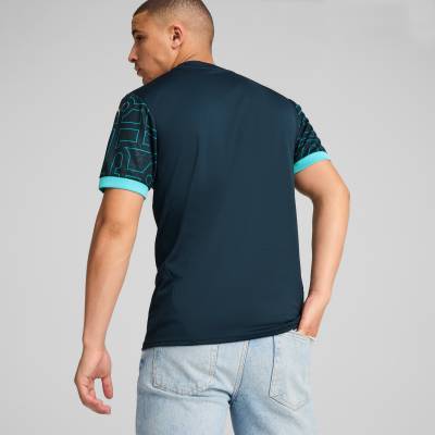 manchester_city_24_25_puma_esports_jersey_5.jpeg