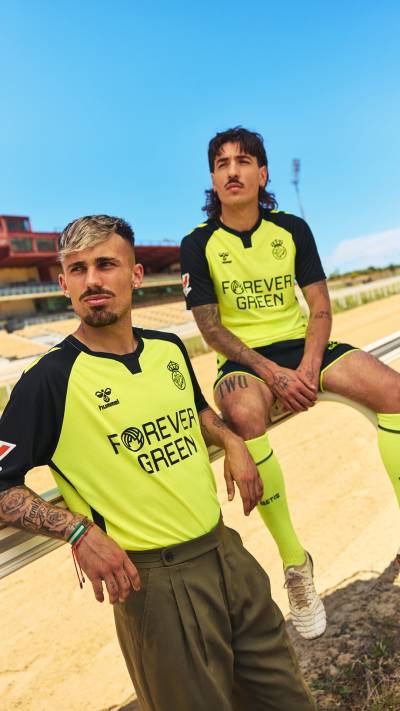 real_betis_24_25_hummel_away_kit_a.jpg