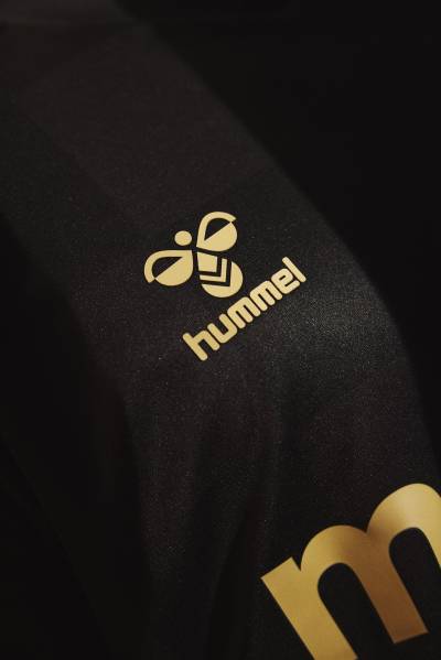 coventry_city_24_25_hummel_third_kit_c.jpeg