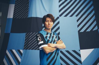 kawasaki_frontale_2023_home_kit_1b.jpeg