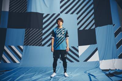 kawasaki_frontale_2023_home_kit_1d.jpeg