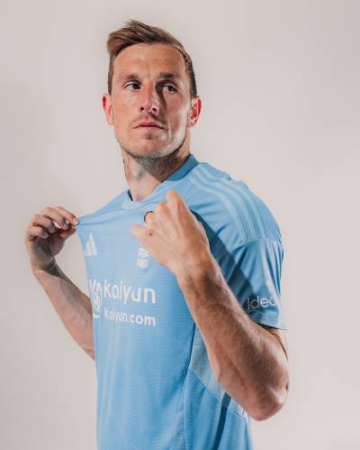 nottingham_forest_24_25_adidas_third_kit_b.jpg