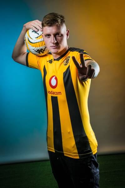 kaizer_chiefs_24_25_kappa_home_kit_0b.jpg