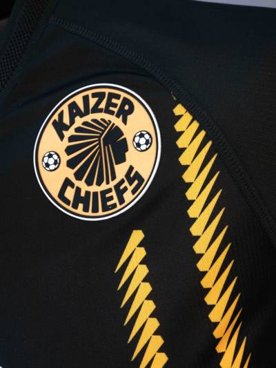 kaizer_chiefs_24_25_kappa_away_kit_a7.jpg