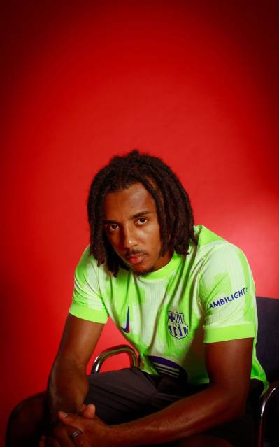 barcelona_24_25_nike_third_kit_c1.jpg