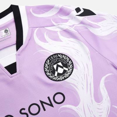 udinese_24_25_macron_third_kit_4.jpg