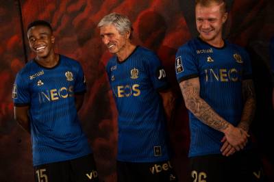 ogc_nice_24_25_le_coq_sportif_third_kit_2.jpg