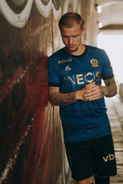 ogc_nice_24_25_le_coq_sportif_third_kit_5.jpg