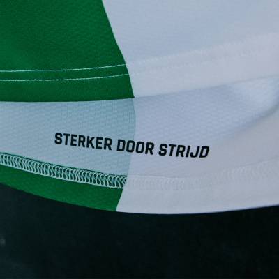 feyenoord_24_25_castore_third_kit_f.jpeg