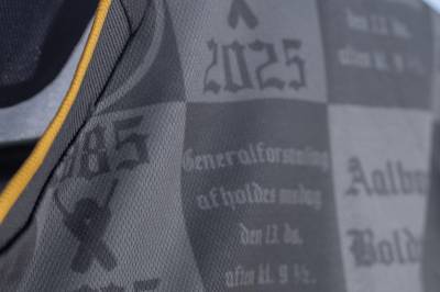 aalborg_bk_24_25_macron_third_kit_e.jpg
