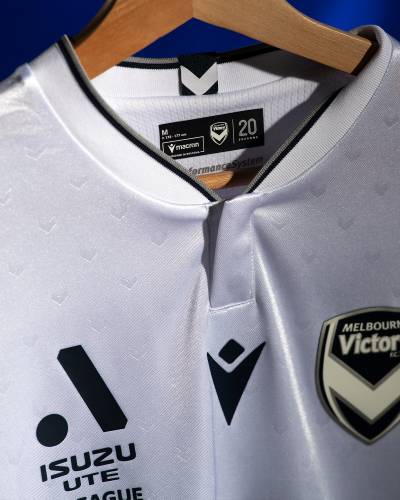 melbourne_victory_24_25_macron_away_kit_c.jpg