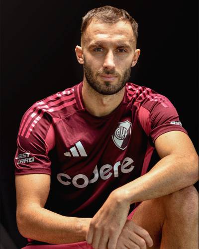 river_plate_24_25_adidas_away_kit_d.jpg