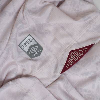 Fluminense_2024_umbro_third_kit_c5.jpg