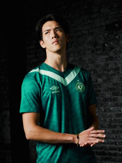 chapecoense_2024_umbro_third_kit_a1.jpg