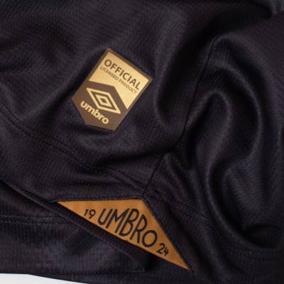 ca_paranaense_2024_umbro_third_kit_5.jpg