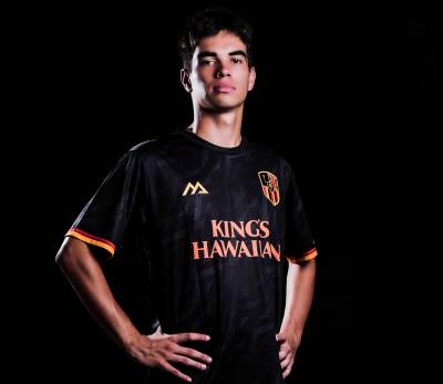 hawaii_24_25_millennium_home_shirt_0b.jpg