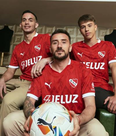 independiente_24_25_puma_home_kit_a.jpeg