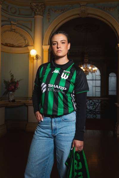 western_united_24_25_kappa_home_kit_c.jpg
