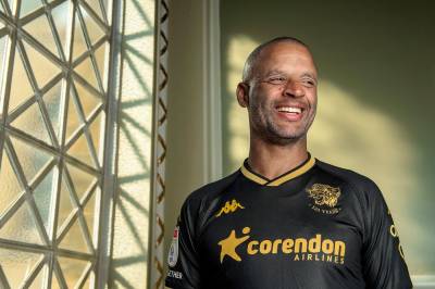 hull_city_2024_kappa_120th_anniversary_kit_07.jpg