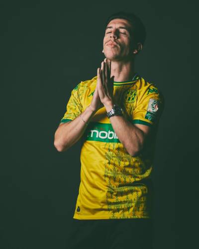 js_kabylie_24_25_kappa_home_and_away_kits_f.jpeg