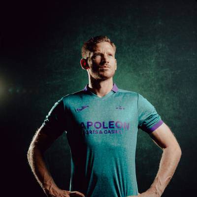 anderlecht_24_25_joma_third_kit_2.jpg