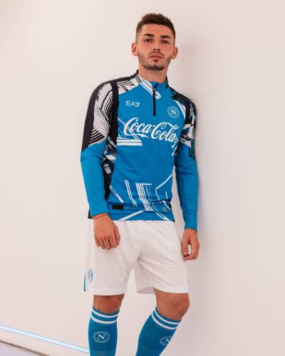 napoli_24_25_ea7_pre_match_tops_c.jpg