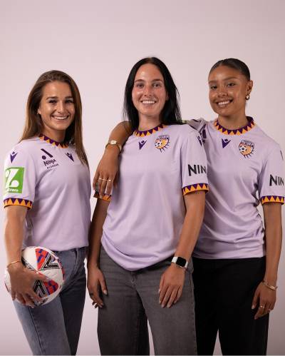 perth_glory_24_25_macron_away_kit_b.jpg