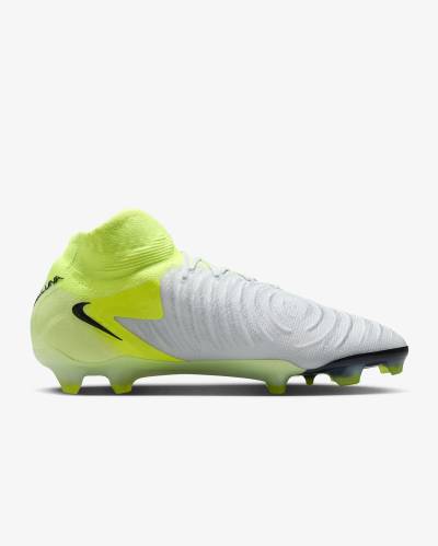 nike_mad_voltage_pack_d.jpg
