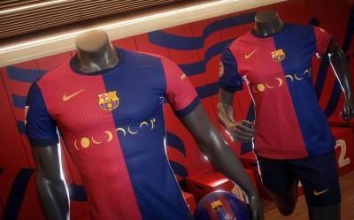 barcelona_24_25_nike_coldplay_shirt_j.jpg