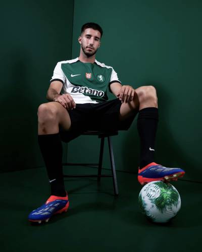 sporting_cp_24_25_nike_stromp_shirt_d.jpg