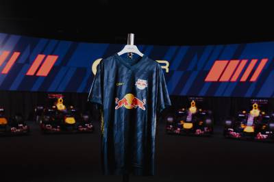 red_bull_bragantino_2024_red_bull_racing_20th_anniversary_shirt_0.jpg