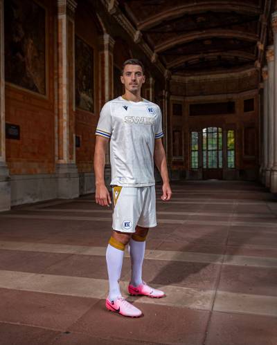 karlsruher_sc_2024_macron_130th_anniversary_shirt_b.jpg