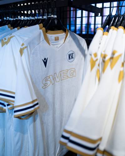 karlsruher_sc_2024_macron_130th_anniversary_shirt_e.jpeg