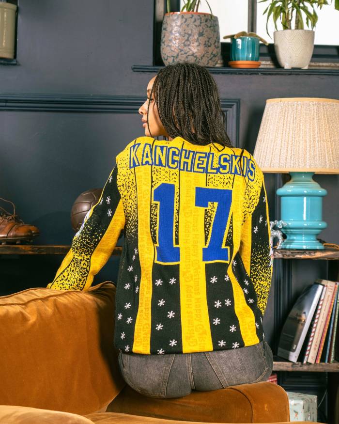 cfs_joy_2_the_world_football_christmas_jumper_b.jpeg